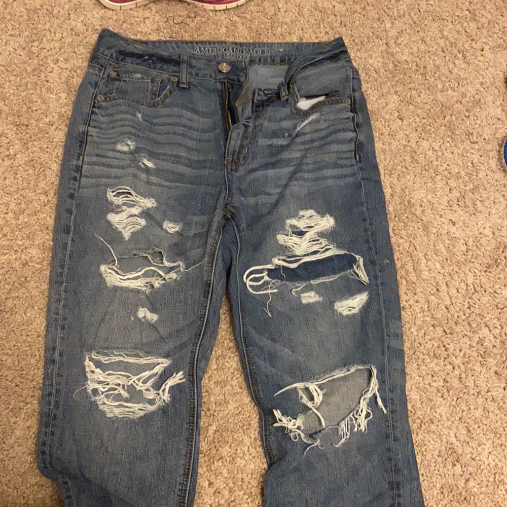 American eagle hi rise tomgirl size 8
